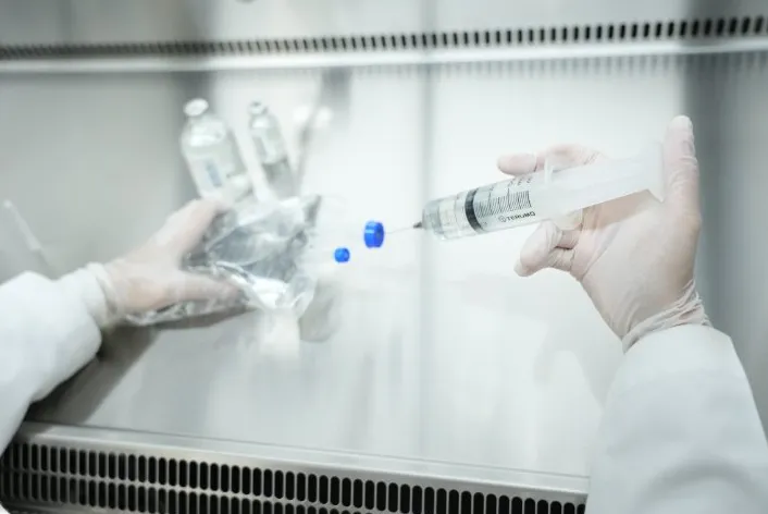 illustration of a laboratory scientist
