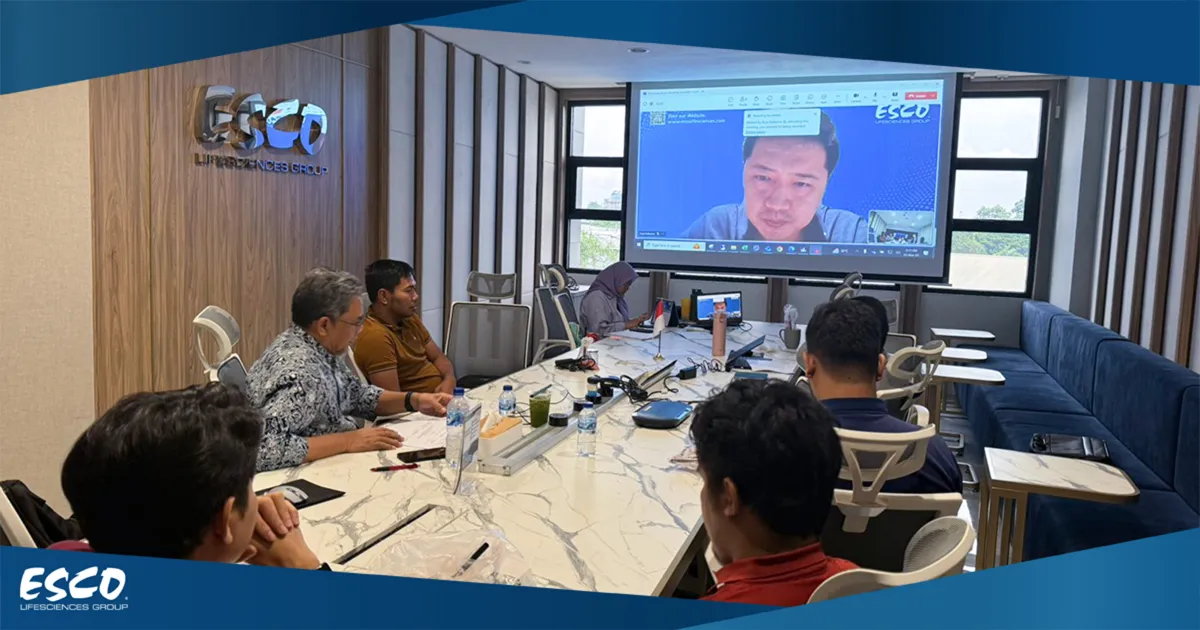Esco Utama team with the National Accreditation Committee