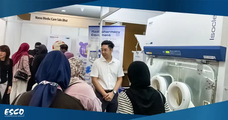 Numerous delegates had the opportunity to experience the HPI firsthand, as our specialist provided hands-on demonstrations and explained its operating principles.