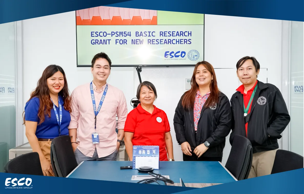A judging session for the Esco-PSM 54 Basic Research Grant for New Researchers, an initiative supporting early-career Filipinos in funding their microbiology research, was held following the ribbon-cutting ceremony.